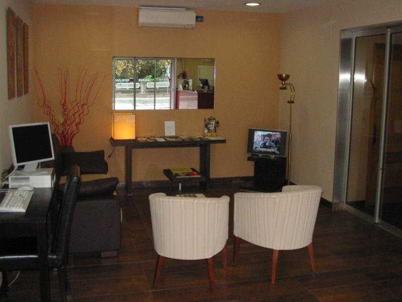 Husa Wuppertal Barreda  Room photo